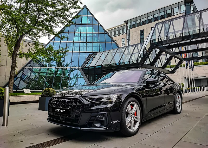 Epic Drive: Fahrservice, Hotel Transfer und Pick-Up-Service in Berlin